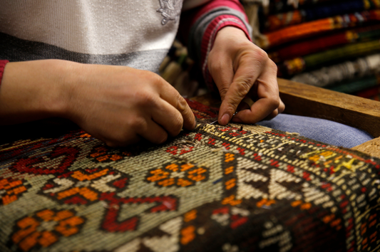 How to Choose the Perfect Rug Size for Every Room
