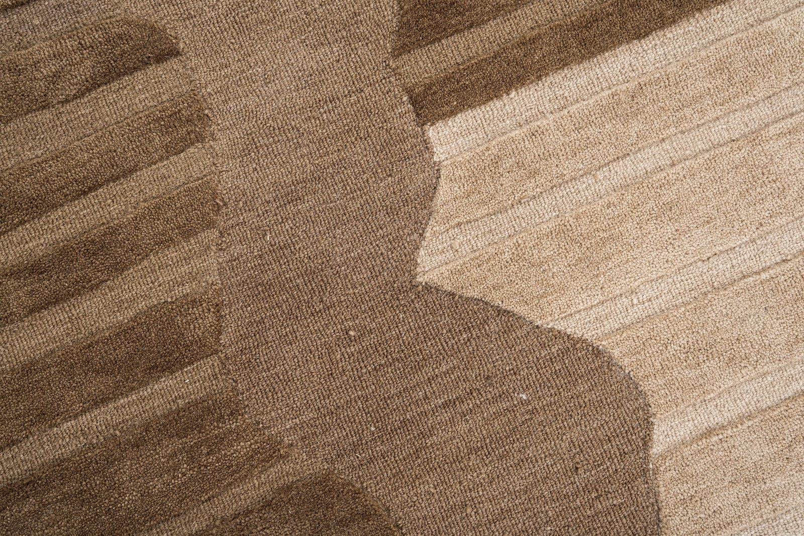 Brown & Tan Wave Stripe Wool Rug — Round 4