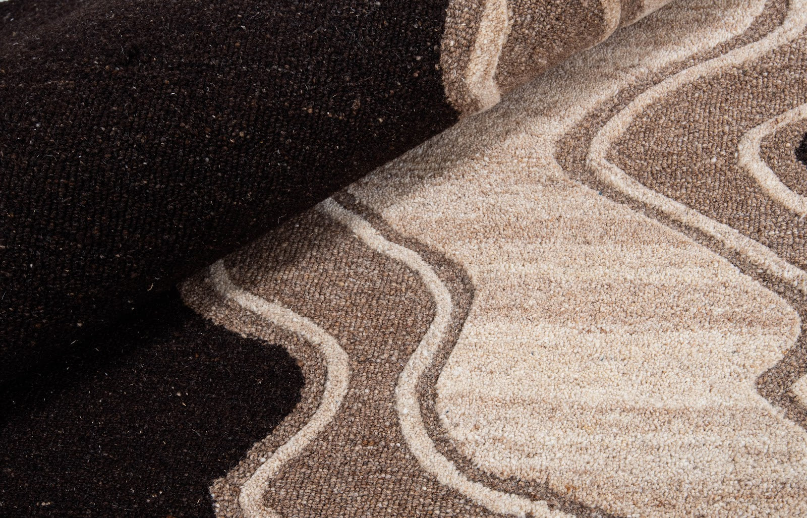 Ivory, Beige & Black Abstract Curve Natural Wool Rug — Round 5