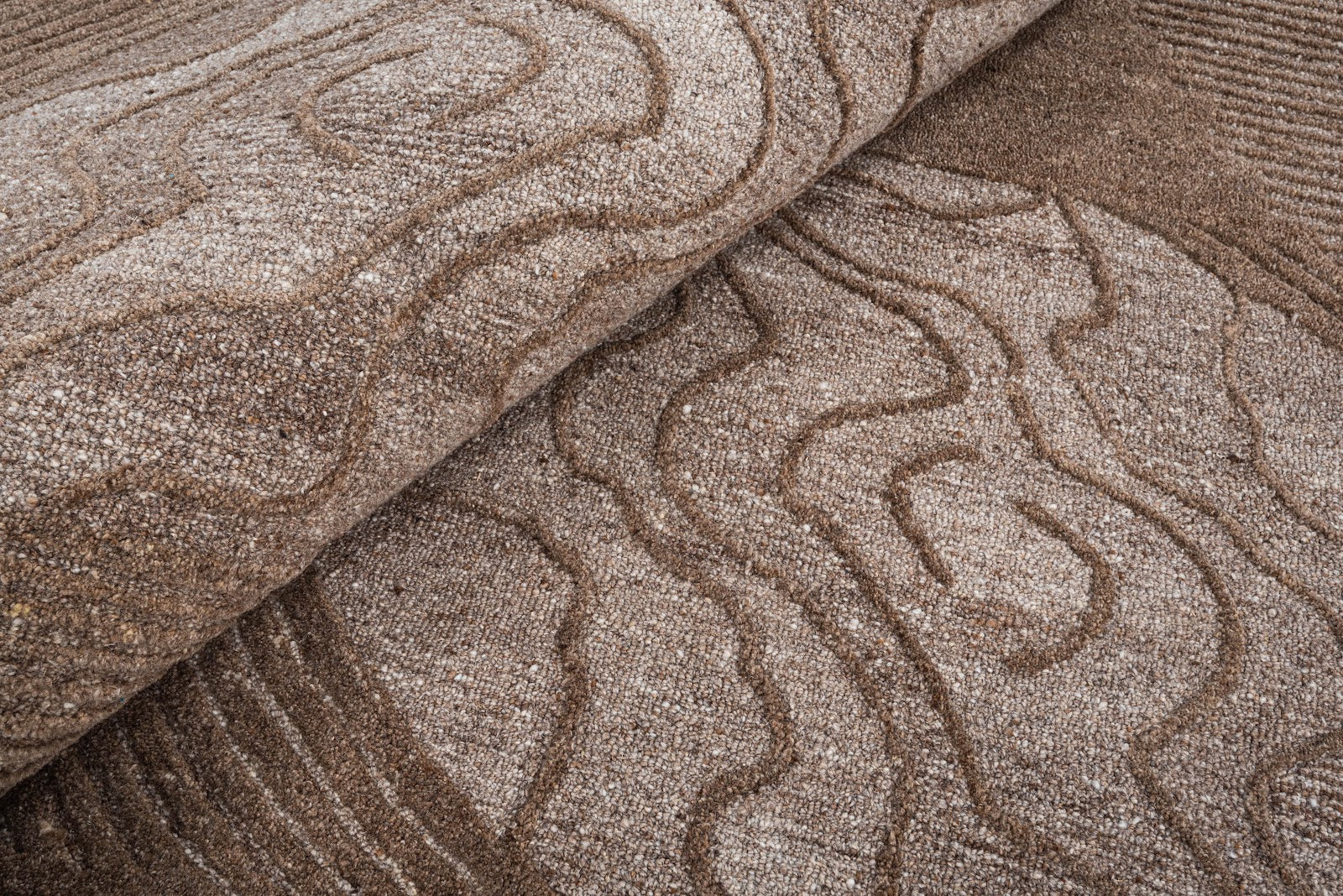 Brown, Beige & Black Abstract Leaf Pattern Wool Rug — Shaped 5