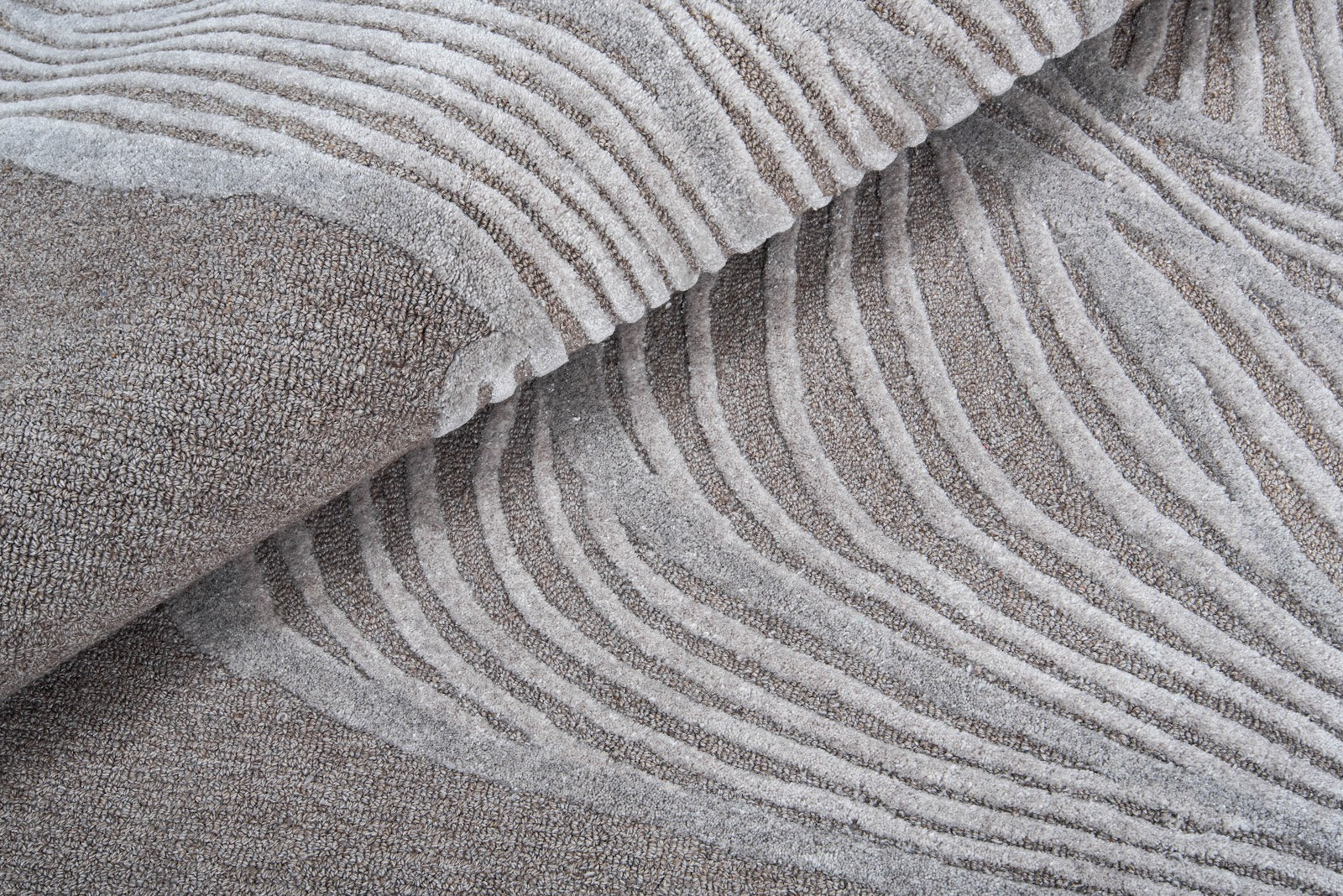 Ivory & Beige Abstract Wave Wool & Silk Rug — Square 3